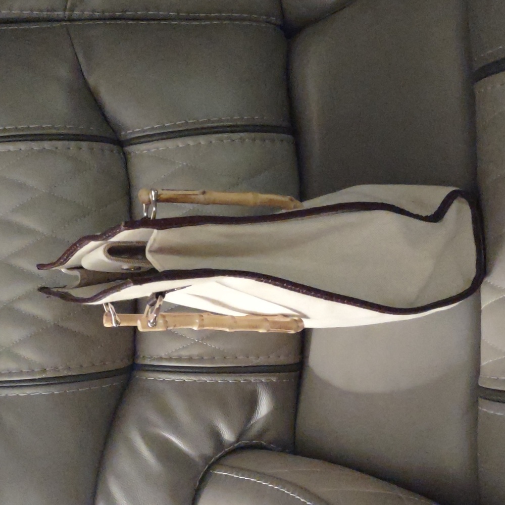 Etienne Aigner Tote Bag - Picture 5 of 8